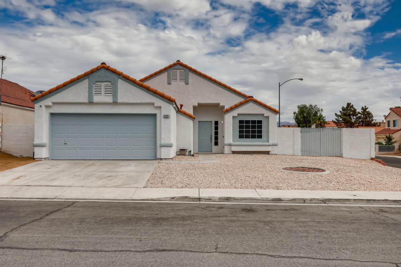 Luxurious House With A Pool, Spa, And Patio, Sleeps 6 Comfortably Las Vegas Exteriör bild